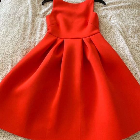 Dress - Picture 1 of 4